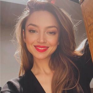 Meet your Posher, Victoria